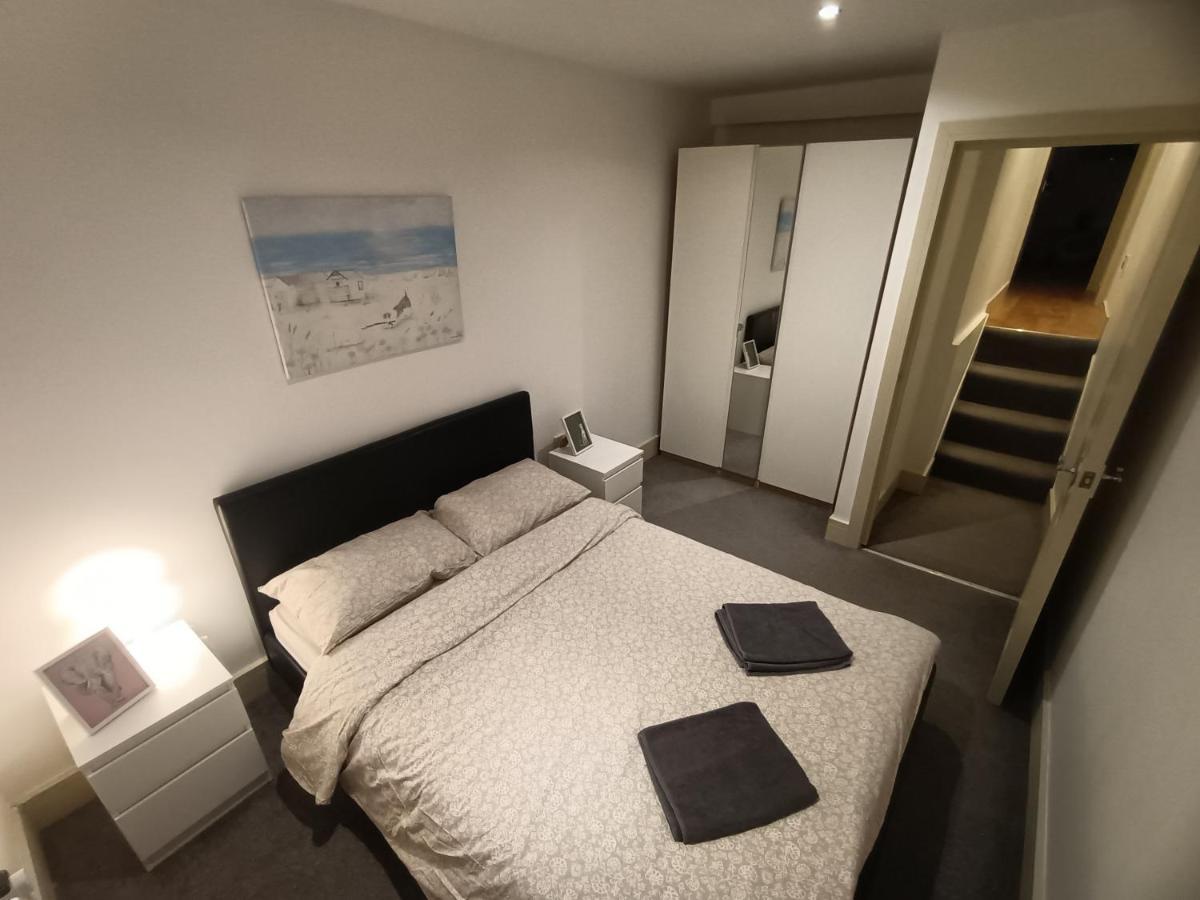 Lovely 2 Bedroom Serviced Apartment In لندن المظهر الخارجي الصورة