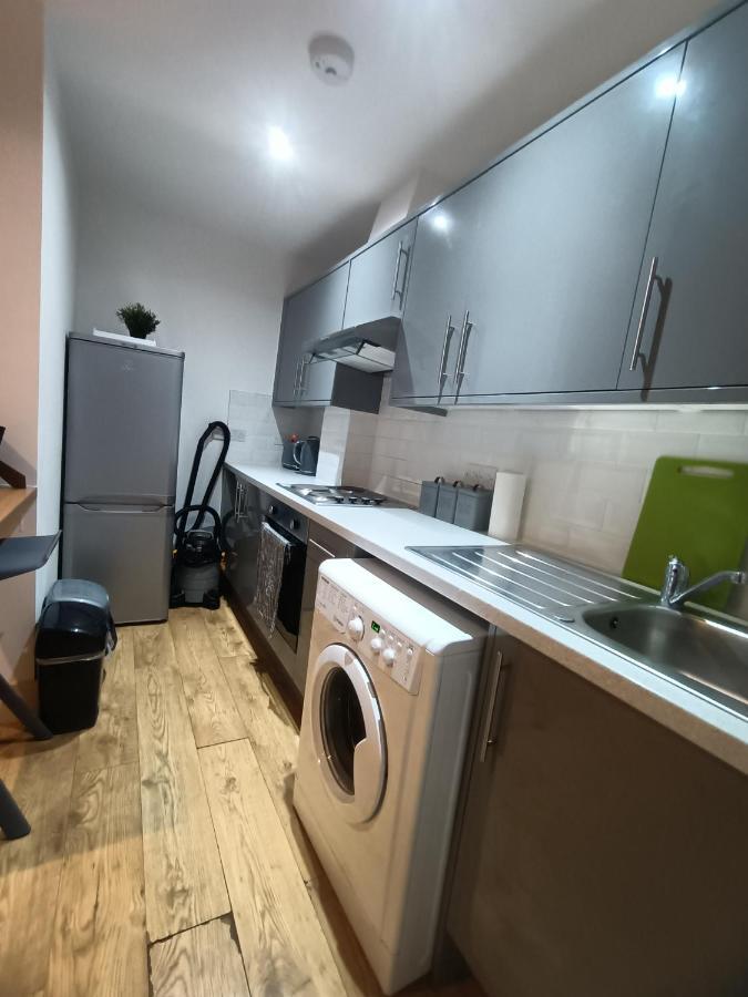 Lovely 2 Bedroom Serviced Apartment In لندن المظهر الخارجي الصورة